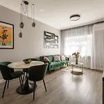 Velvet Apartment