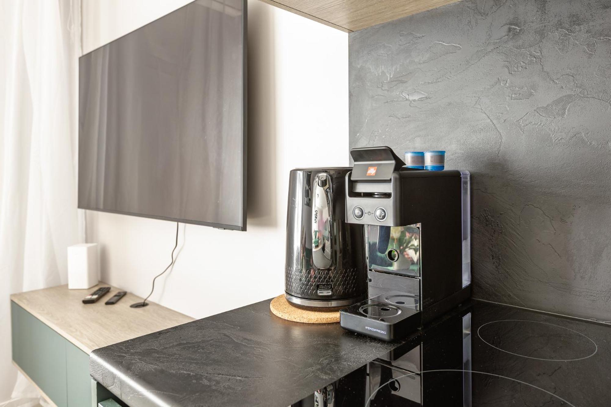 Velvet Apartment